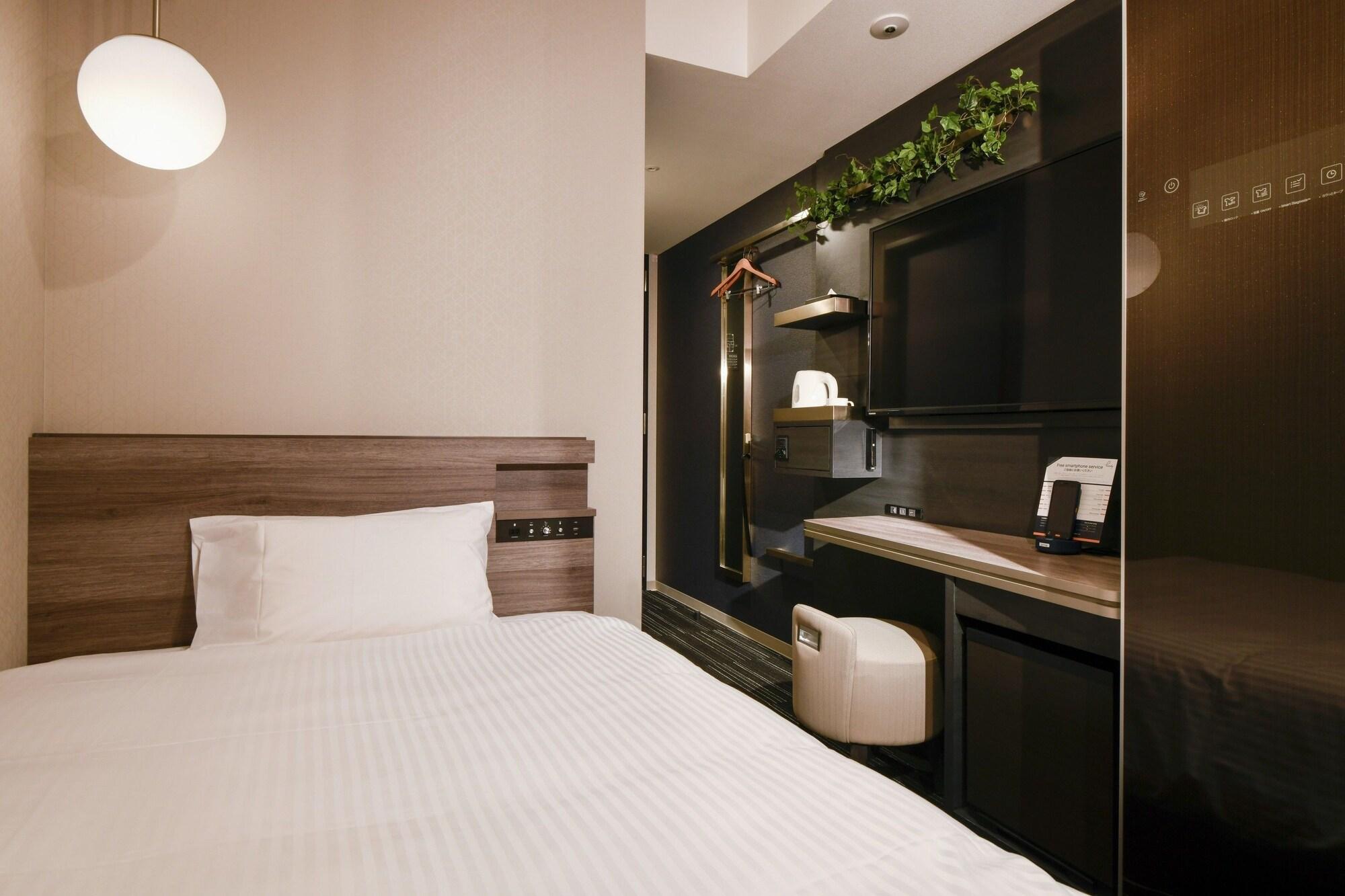 Henn Na Hamamatsucho 3* Tokyo