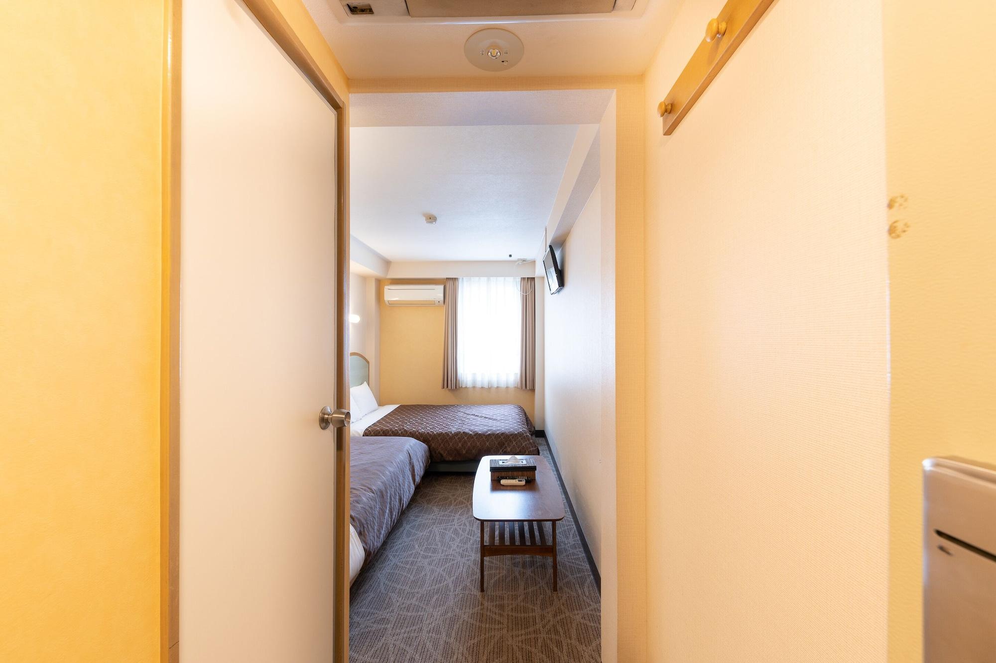 Family And Fiftys For Maihama Hotel 3*