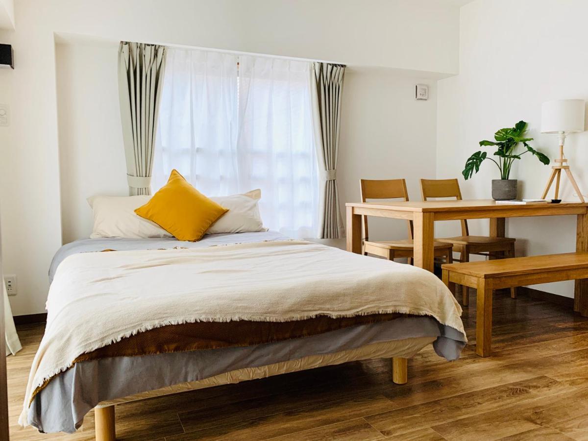 Apartment Hideout