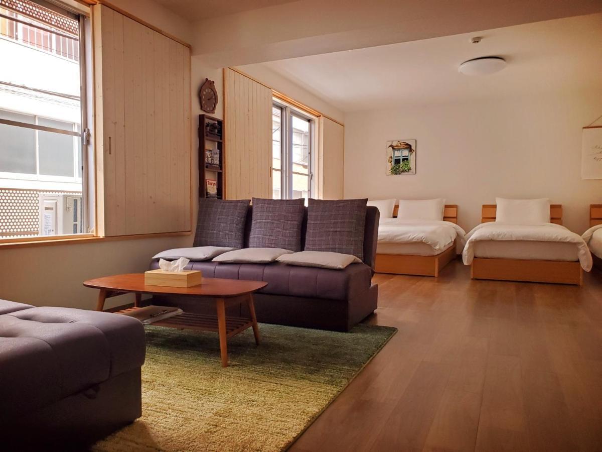 Rooms Tokyo