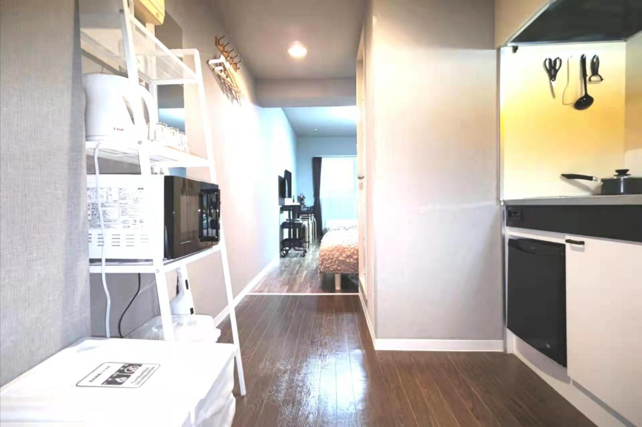 Apartment Gm -- Self Check-in -- Number & Password Is In The Following Email *