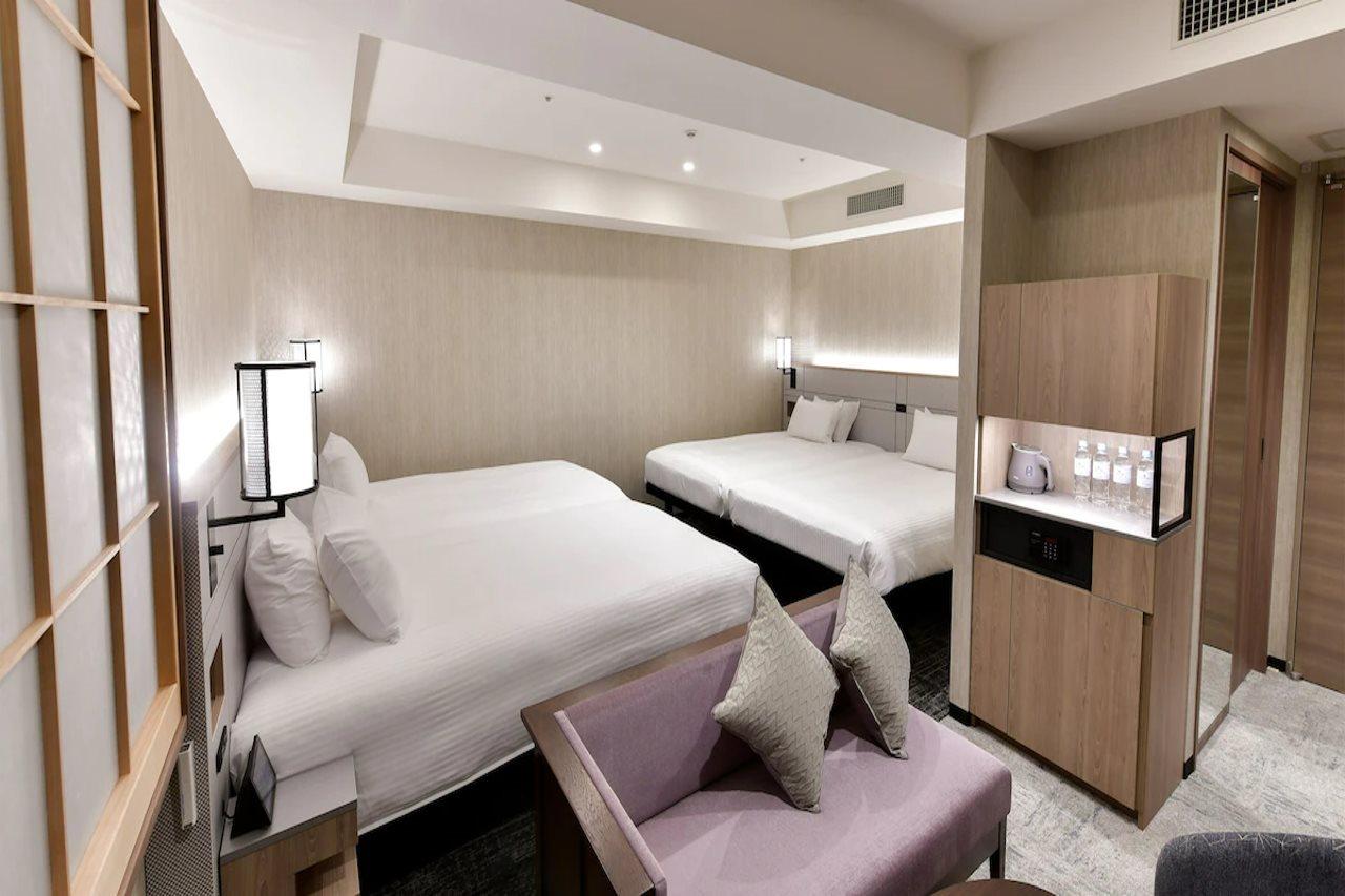 Asakusa Tobu 3*