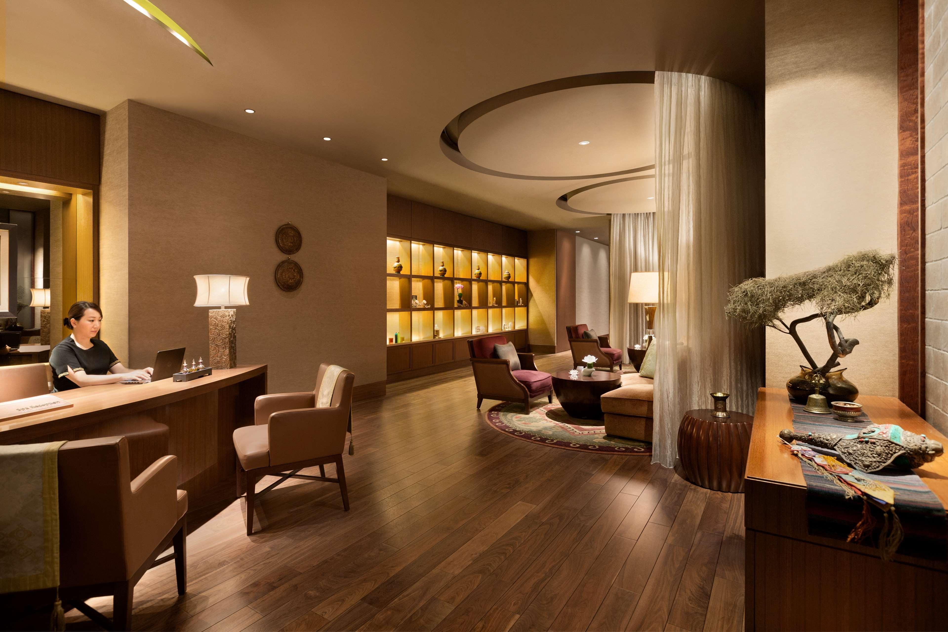 Shangri-la 5* Tokyo