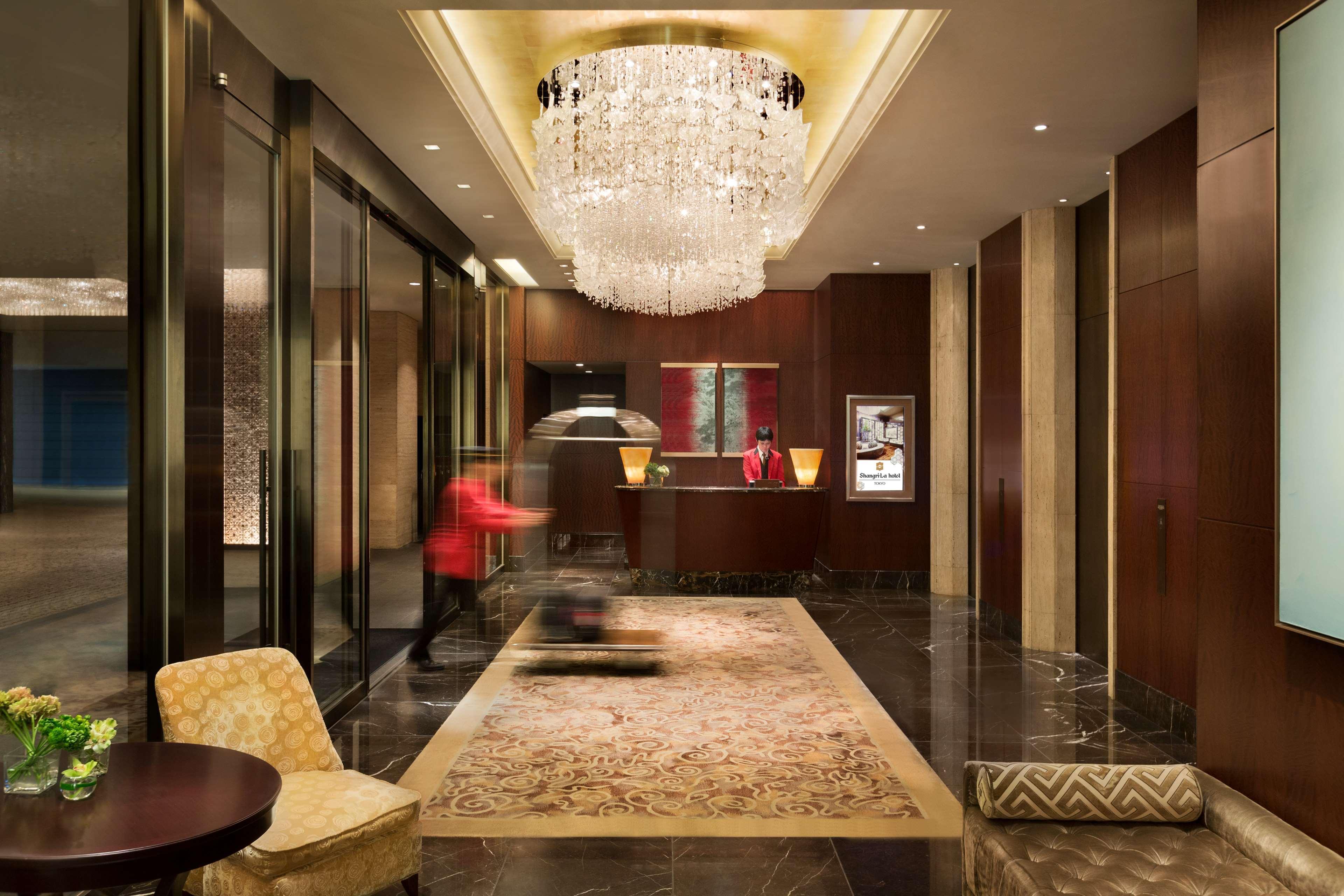 Hotel Shangri-la
