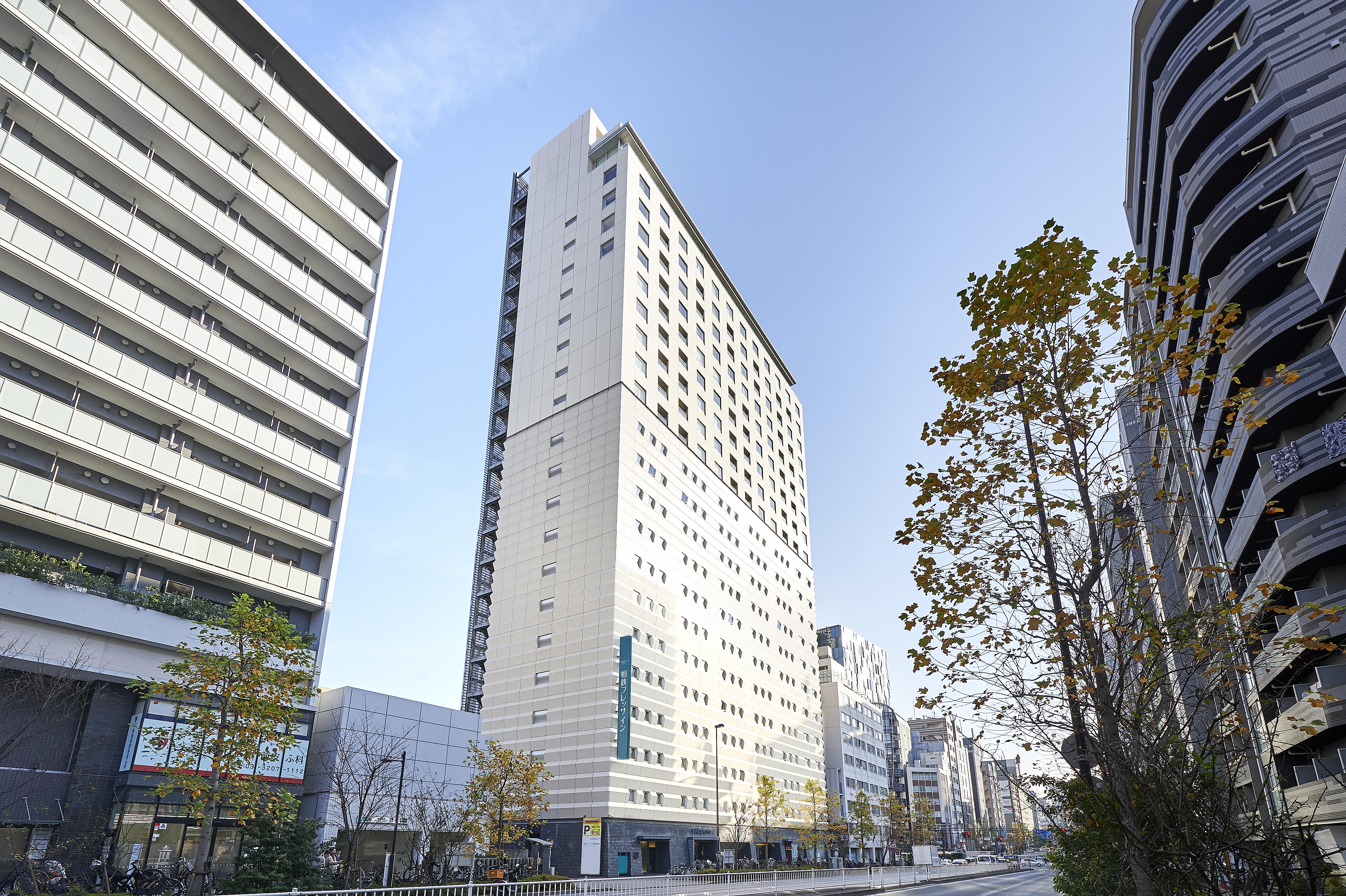 Sotetsu Fresa Higashi Shinjuku Tokyo