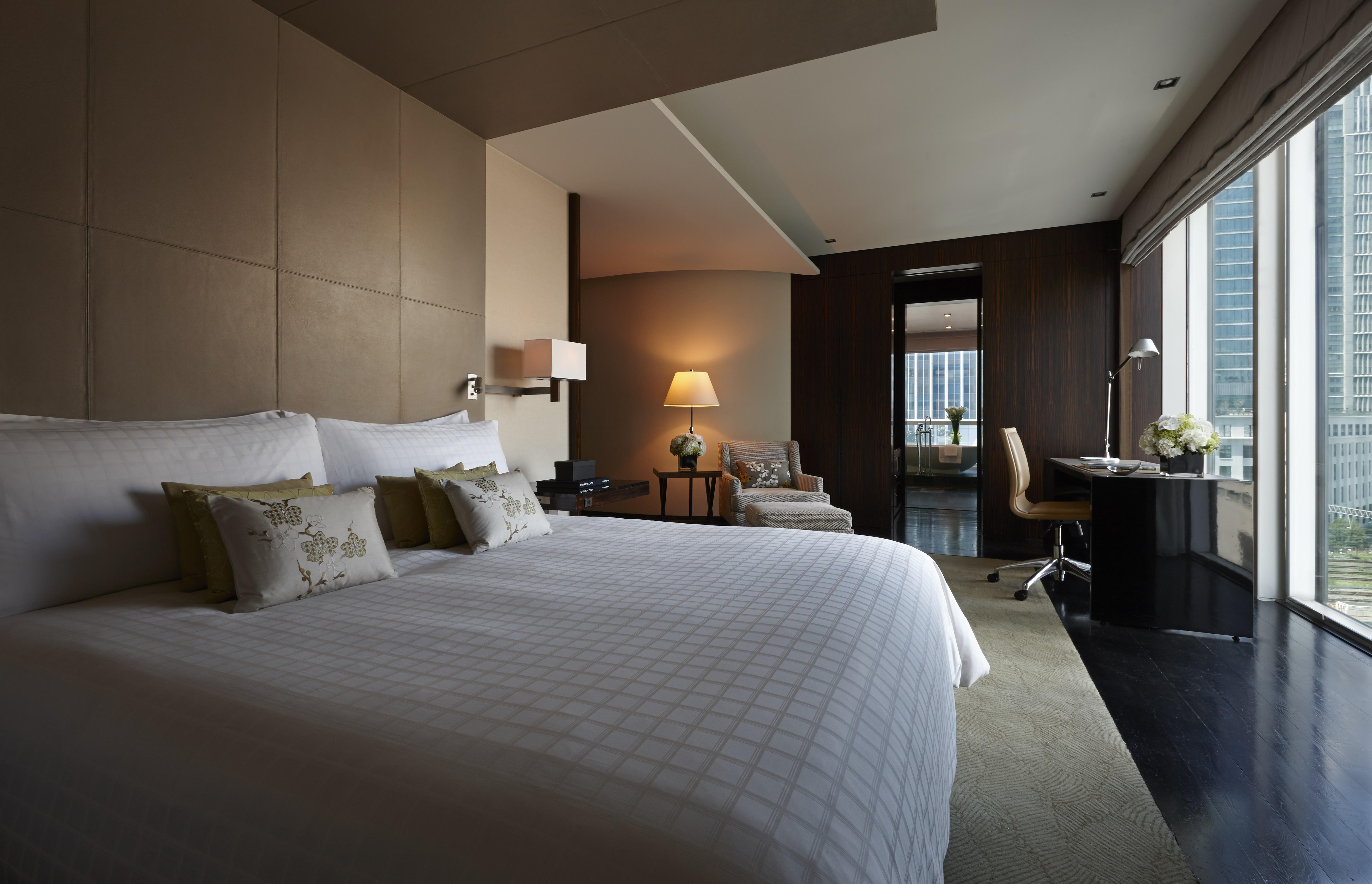 Four Seasons At Marunouchi 5*