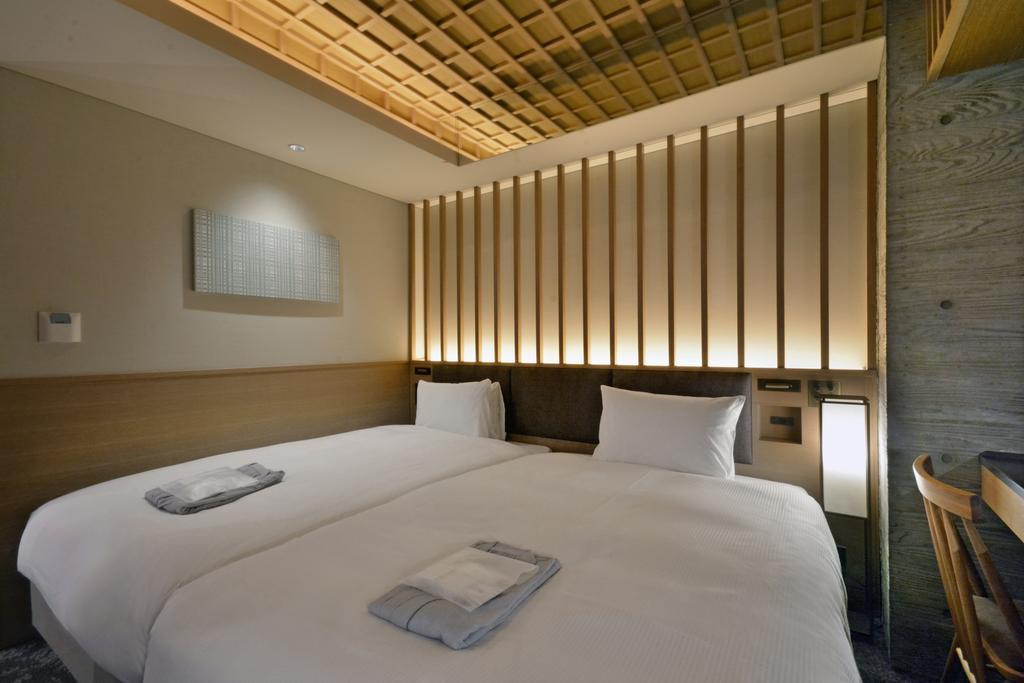 Hillarys Akasaka Hotel
