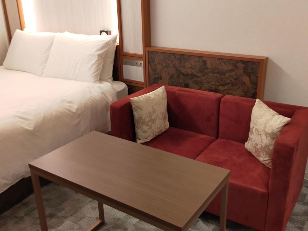 Keisei Richmond Oshiage 3*