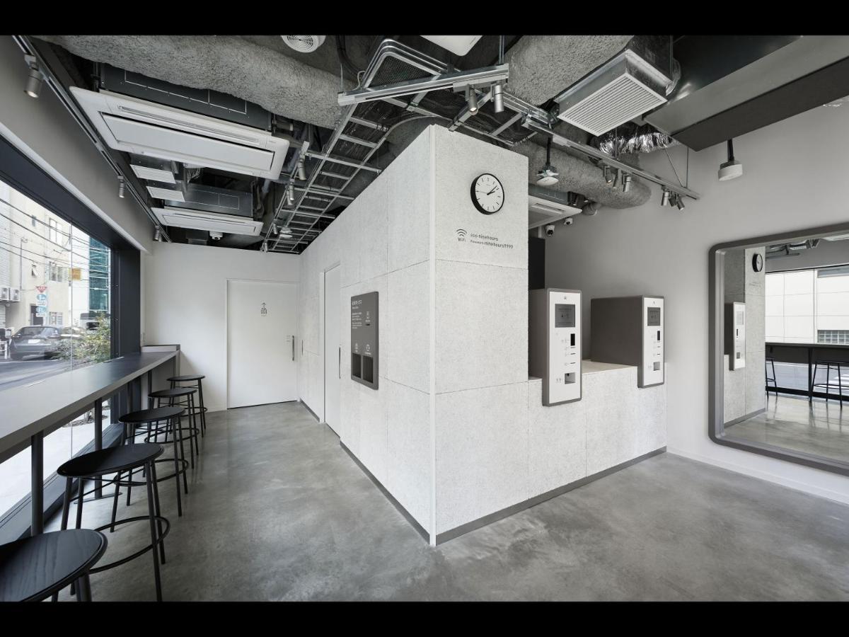 Capsule hotel 9h Nine Ningyocho Tokyo