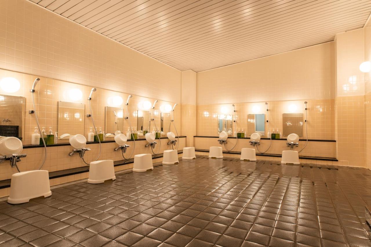 First Haneda Terminal 1 Capsule hotel