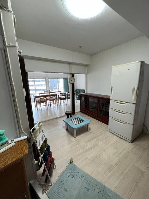 G&r House302 * Tokyo