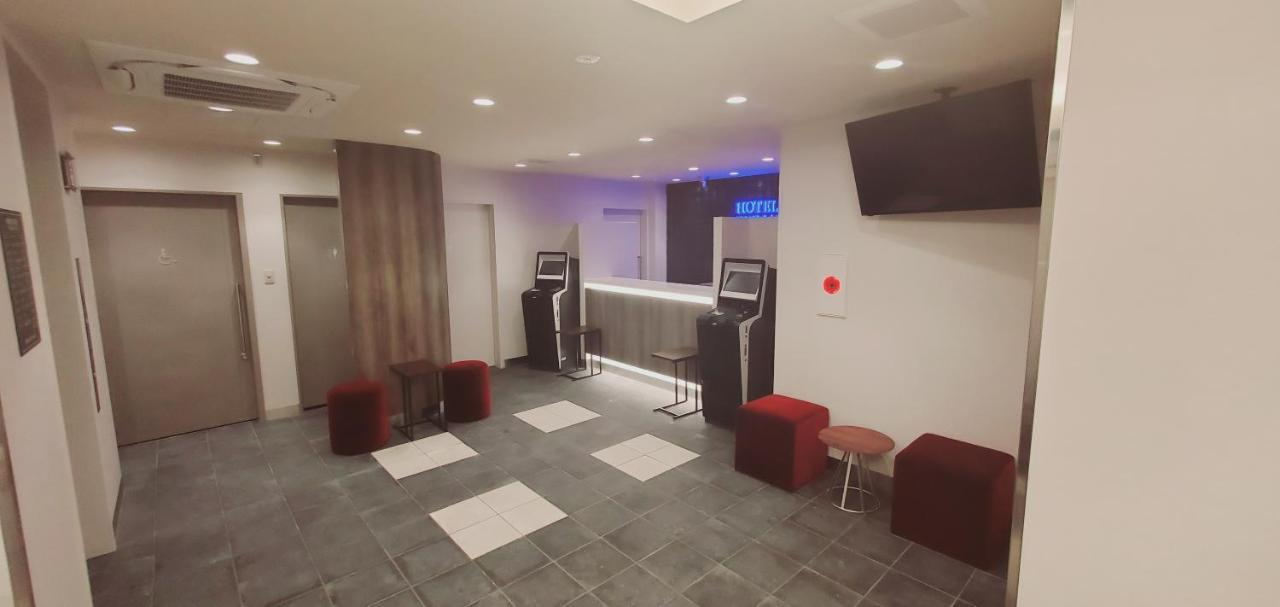 Livemax Kamata Ekimae 3*