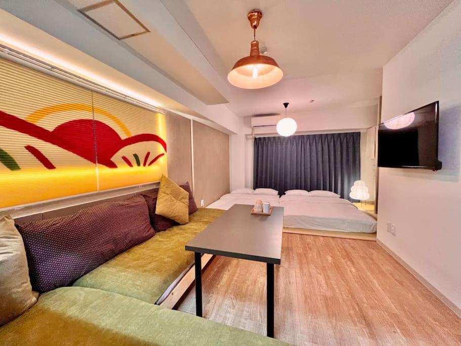 Apartment 浅草寺3分 浅草駅6分 開放畳寝室 2-6人 スカイツリービュー 駅近 成田空港直通&羽田空港直通