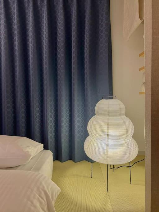 Apartment 浅草寺3分 浅草駅6分 開放畳寝室 2-6人 スカイツリービュー 駅近 成田空港直通&羽田空港直通 *