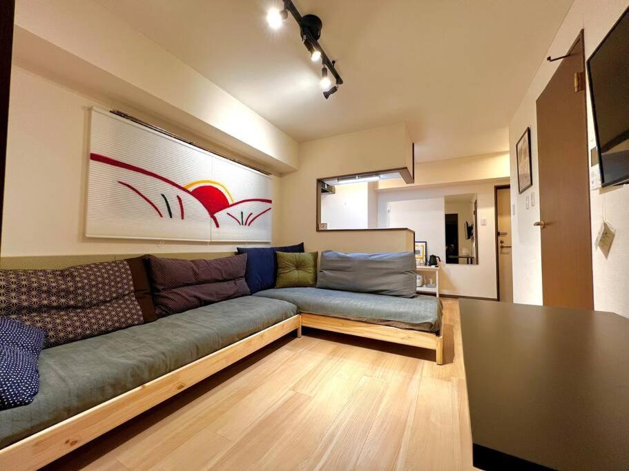 Apartment 浅草寺3分｜浅草寺駅6分｜畳寝室｜最大2~6人｜ベランダスカイツリー！空港直通！