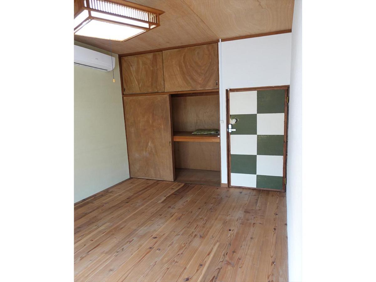 Guest house 旧邸稽古場 *