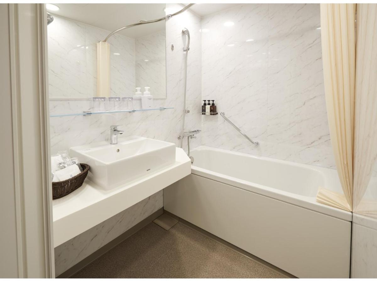 Hotel East Side Kaie