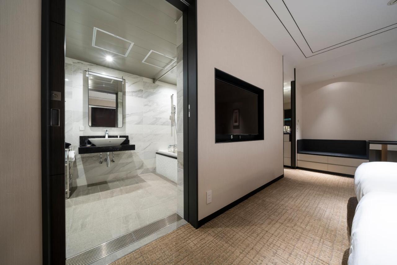Koko Premier Nihonbashi Hamacho Hotel 3*