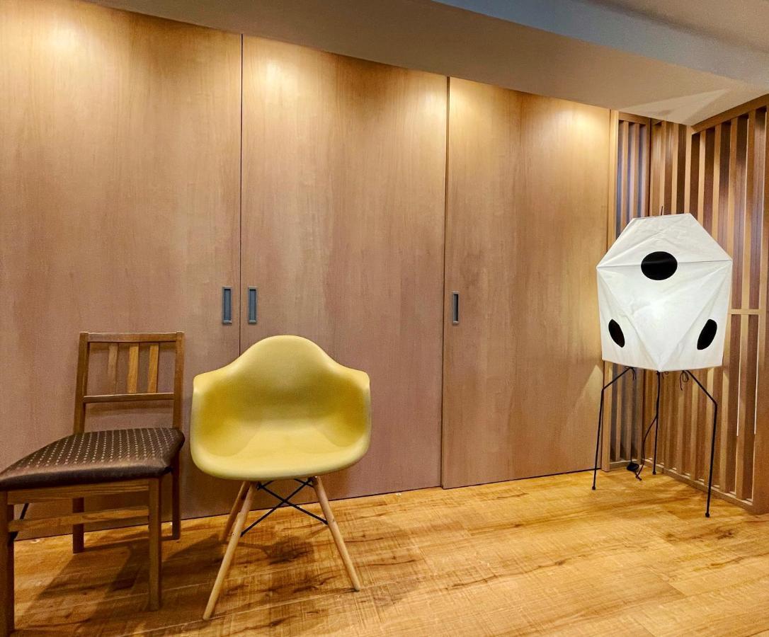 Apartment Asakusa Tatami Retreat: Convenient Metro Access