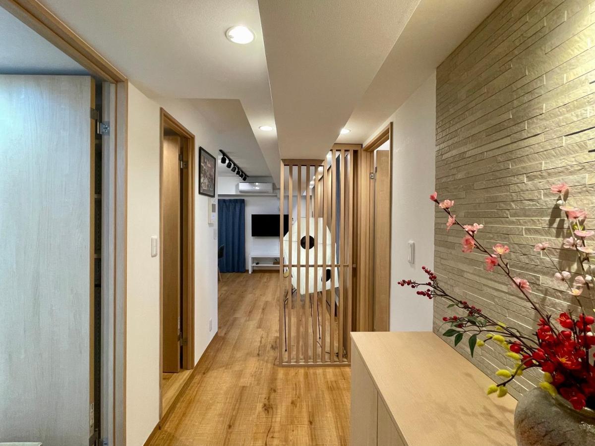 Asakusa Tatami Retreat: Convenient Metro Access Apartment