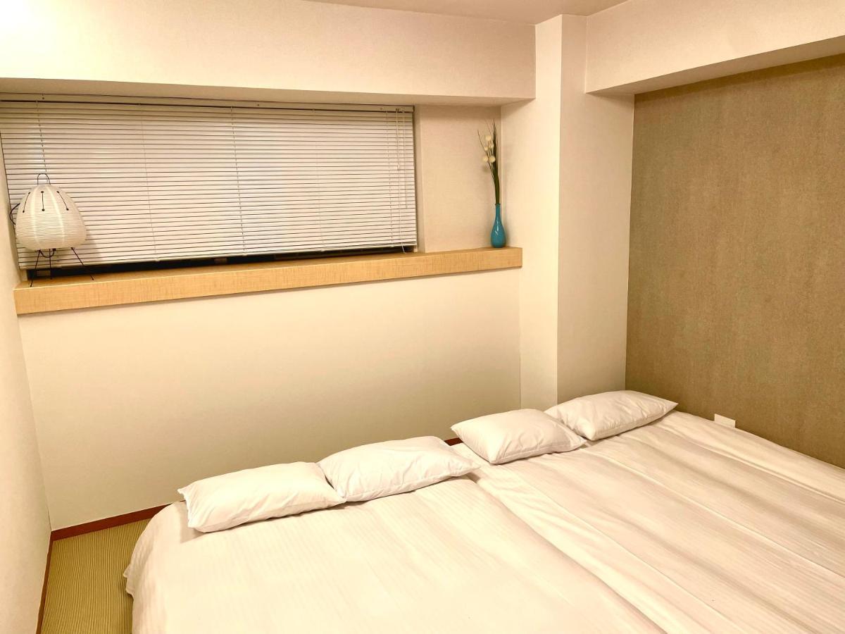 Apartment Asakusa Tatami Retreat: Convenient Metro Access Tokyo
