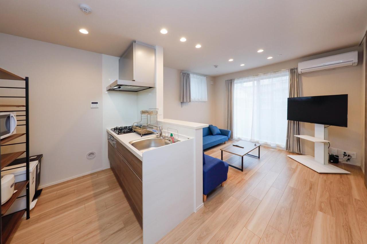 Apartment Higashi Komagata House Tokyo