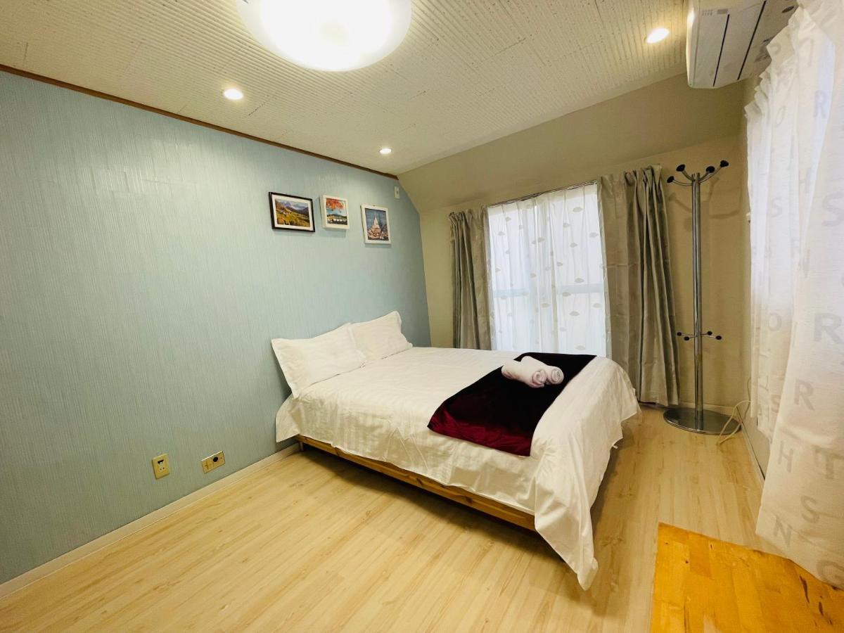 Nishi-shinjuku 3ldk Apartment