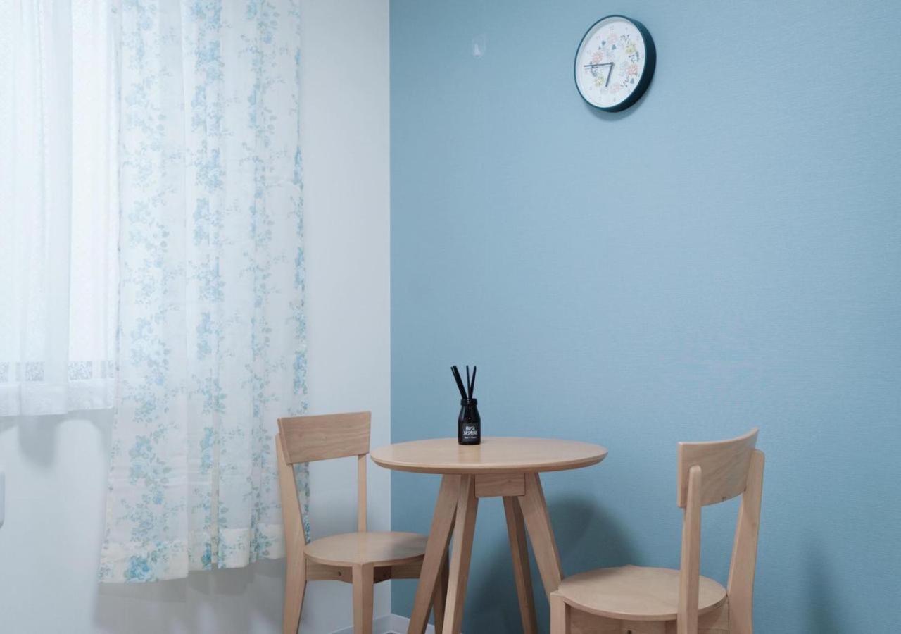 Ookubo Apartment: Modern Convenience Near Shinjuku Apartment