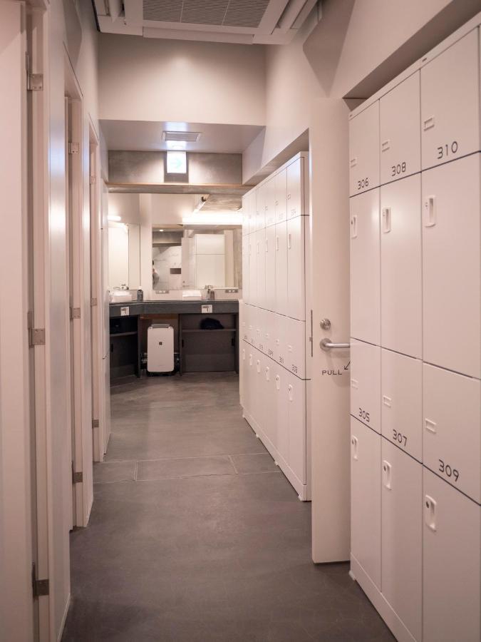 Ele Shinjuku Kabukicho Capsule hotel
