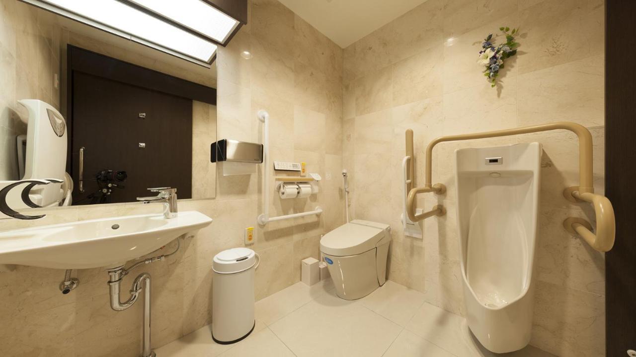 Toyoko Seibu Ikebukuro-sen Higashi-kurume-eki Nishi-guchi 3*