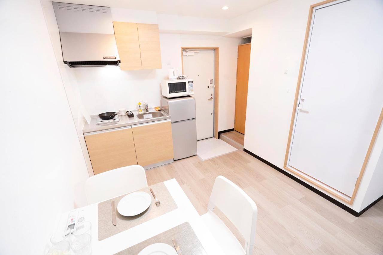 7ppl Shinjuku Gyoen丶 National Garden丶 Kabukicho丶 Shinjuku Station丶 Golden Gai丶 Metropolitan Government Building Yoe-4 Apartment *