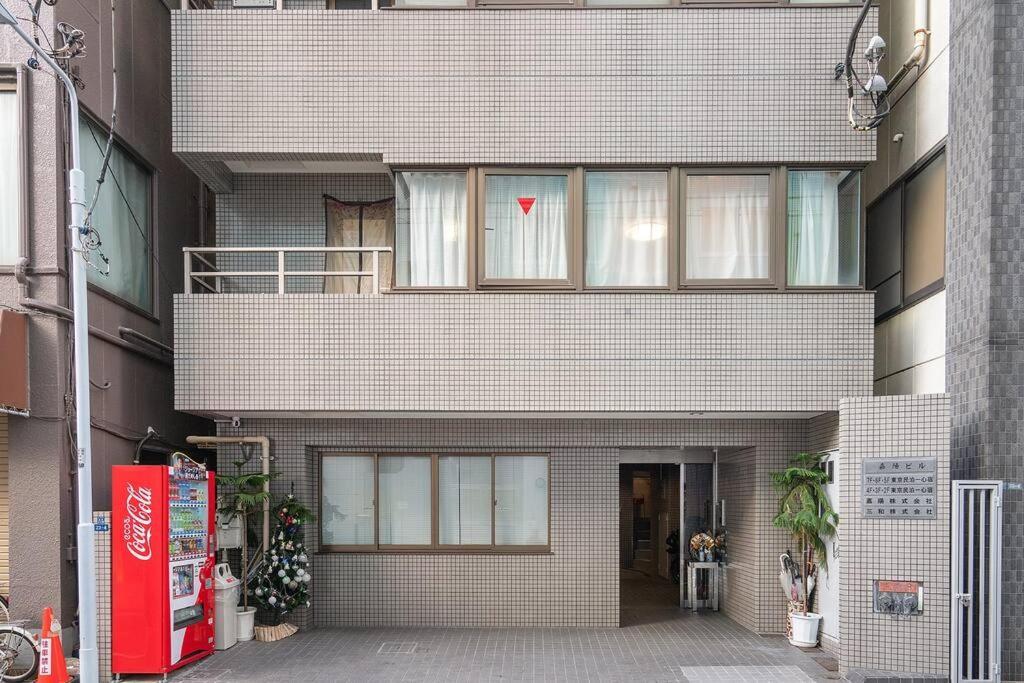 6楼整租公寓：机场附近的都市舒适住宿