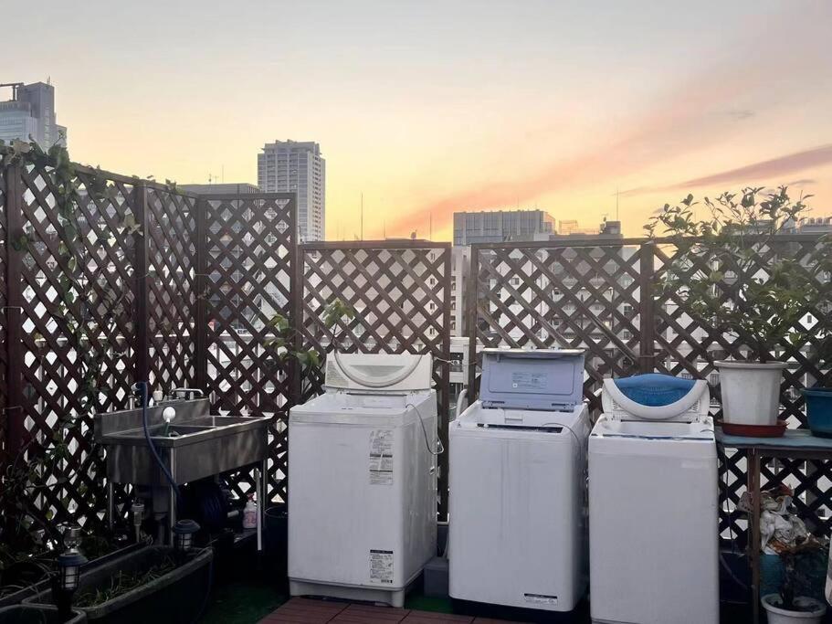 6楼整租公寓：机场附近的都市舒适住宿 Apartment