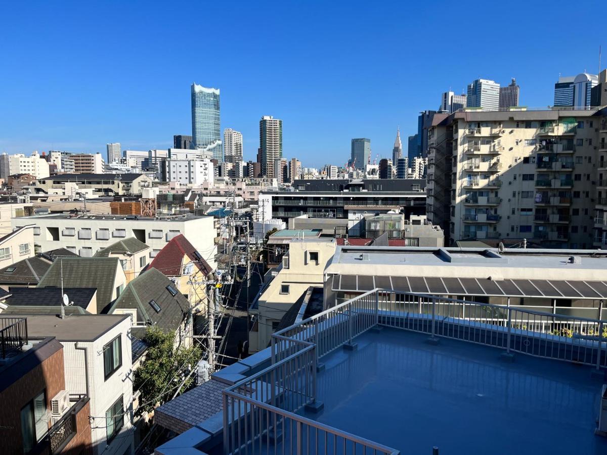 Shinjuku Nini 2 603 Apartment