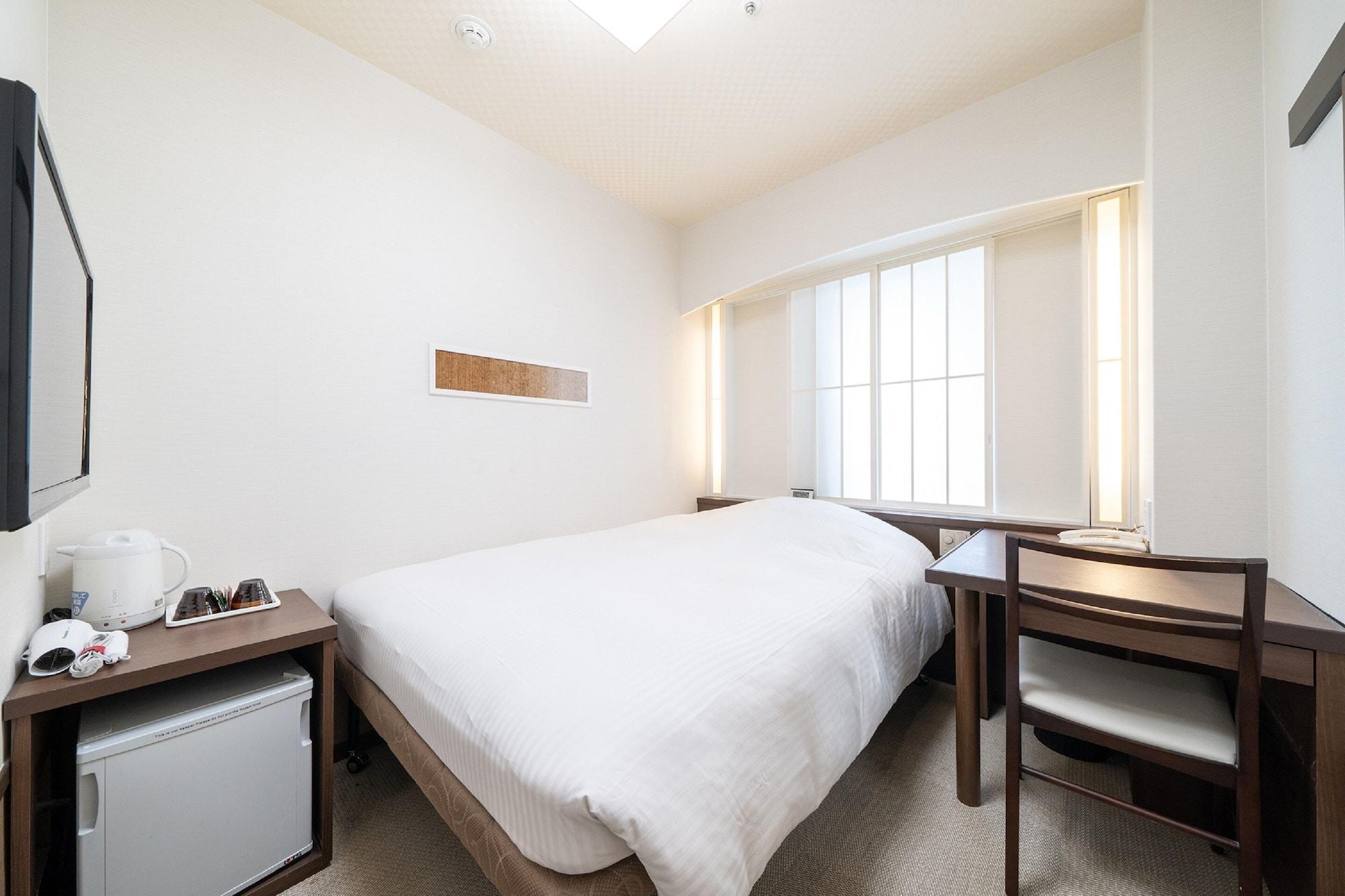 Sunlite Shinjuku Tokyo