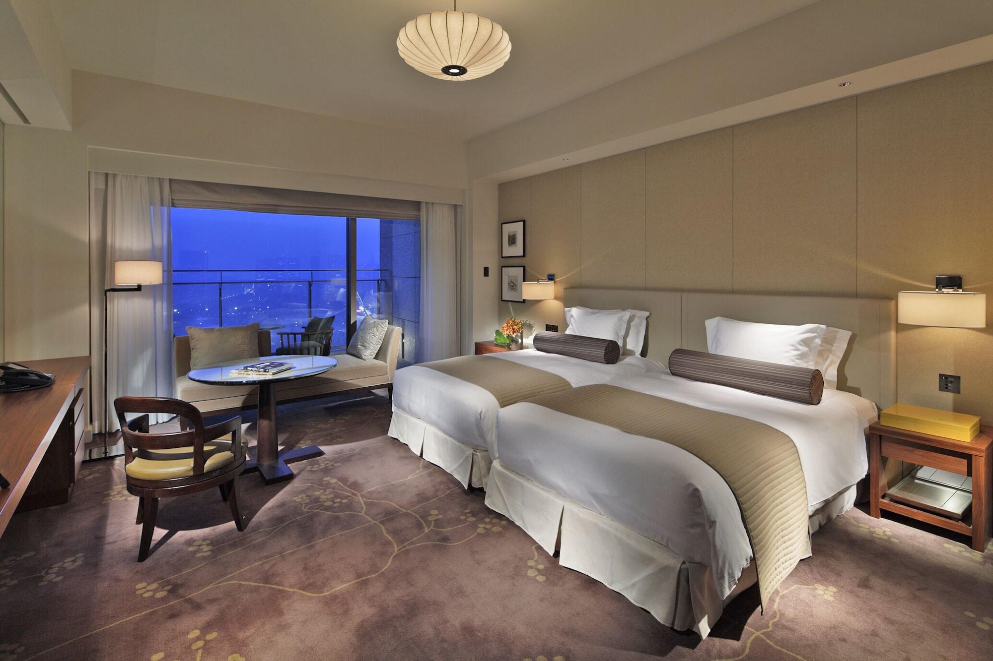 Palace Hotel 5*