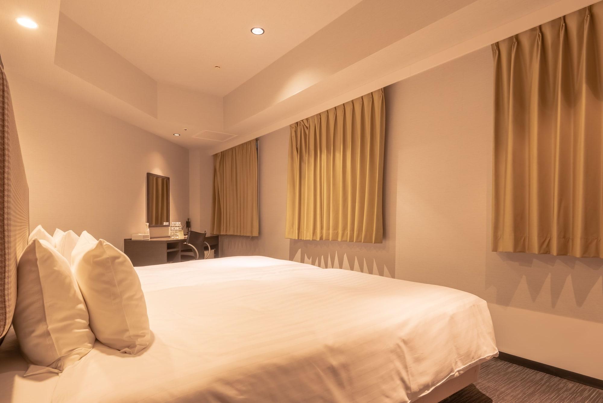 E Higashi Shinjuku 3* Tokyo