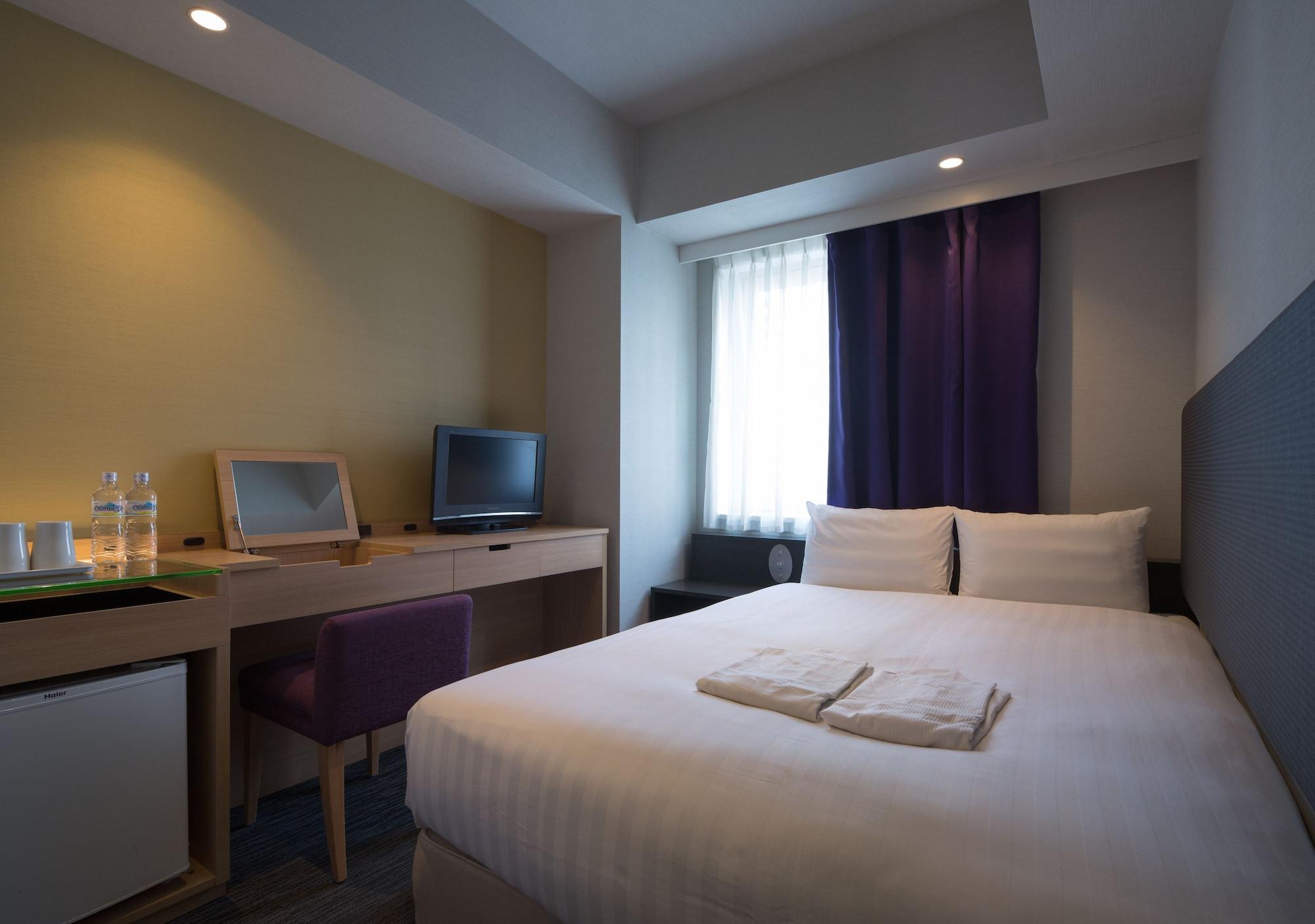 Hotel E Higashi Shinjuku 3*