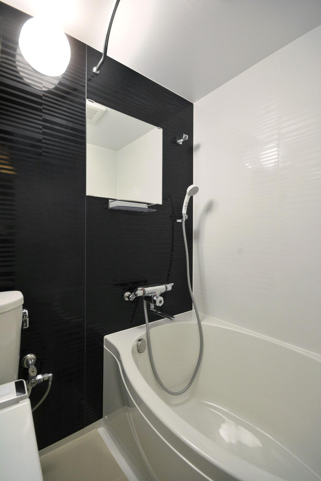 Hillarys Akasaka 3*