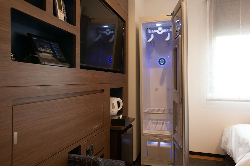 Henn Na Haneda Hotel