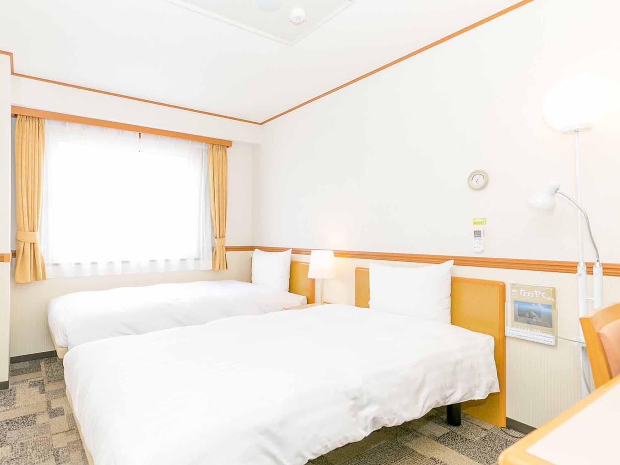 Toyoko Eki Shin Ohashi Mae 3* Tokyo