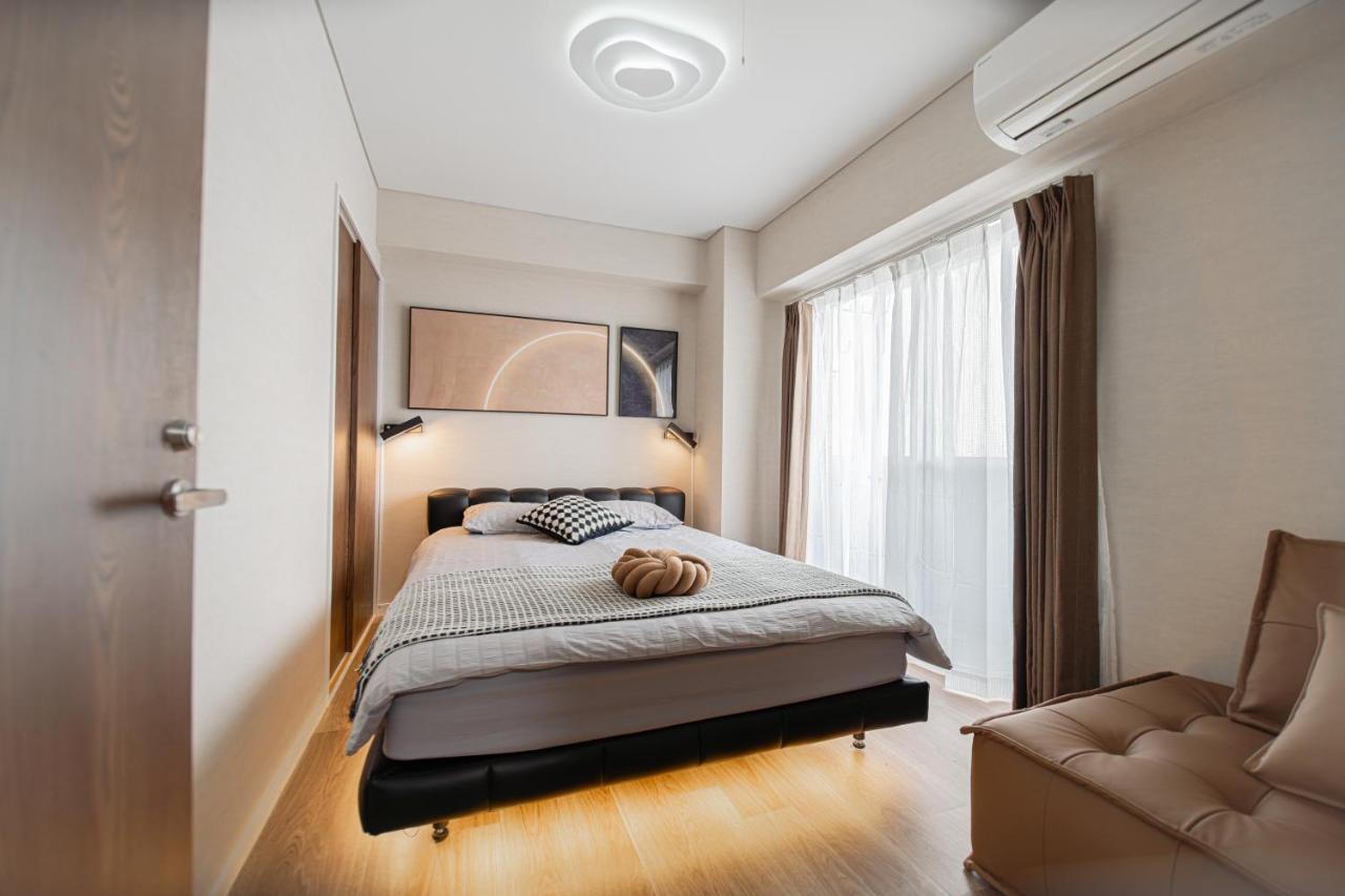 7全新装修套房3室2厅 新宿2站,max 8p-spacious,3rooms Near Shinjuku Apartment