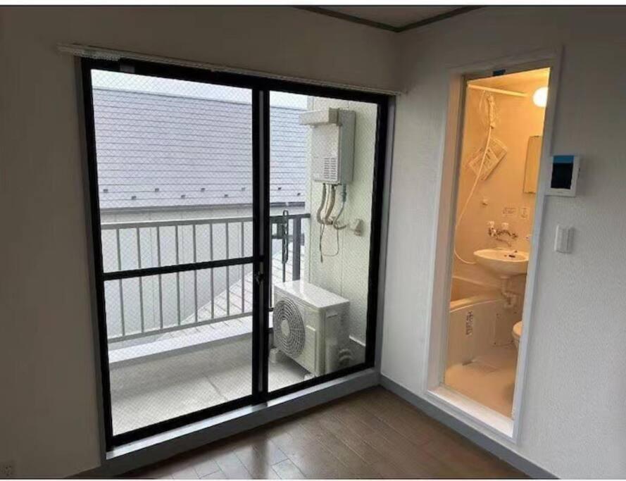 Apartment Jing Space: Convenient Urban Near Airport Tokyo