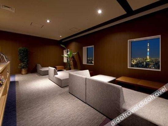 Crown Hills Ueno Premier 3*