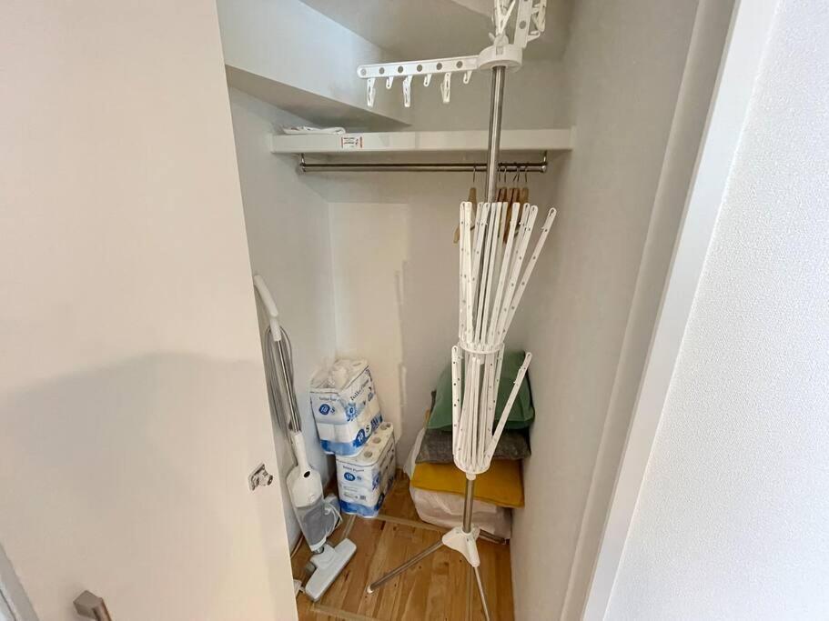 Comma House Minami-ikebukuro 101 Apartment