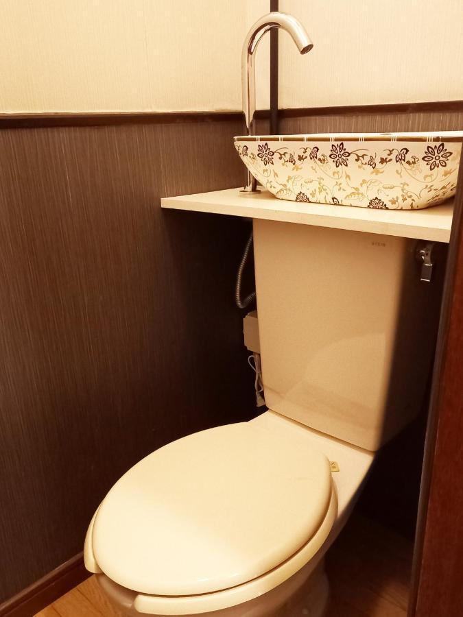 House Lee Ryokan Tokyo