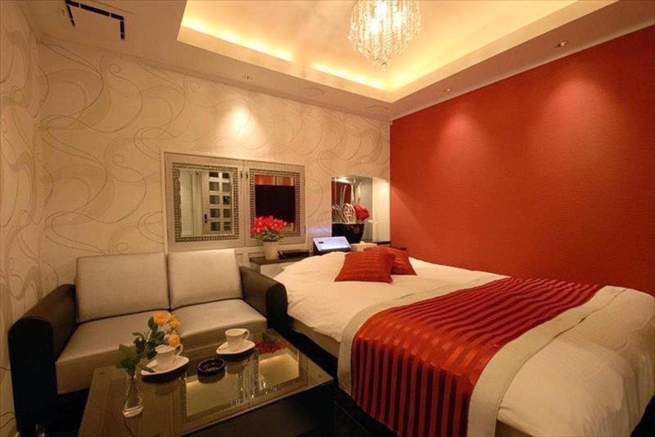 Shuffle Hotel 3*