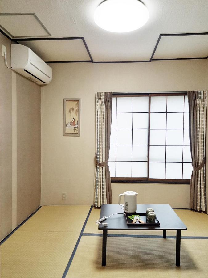 House Lee Ryokan *