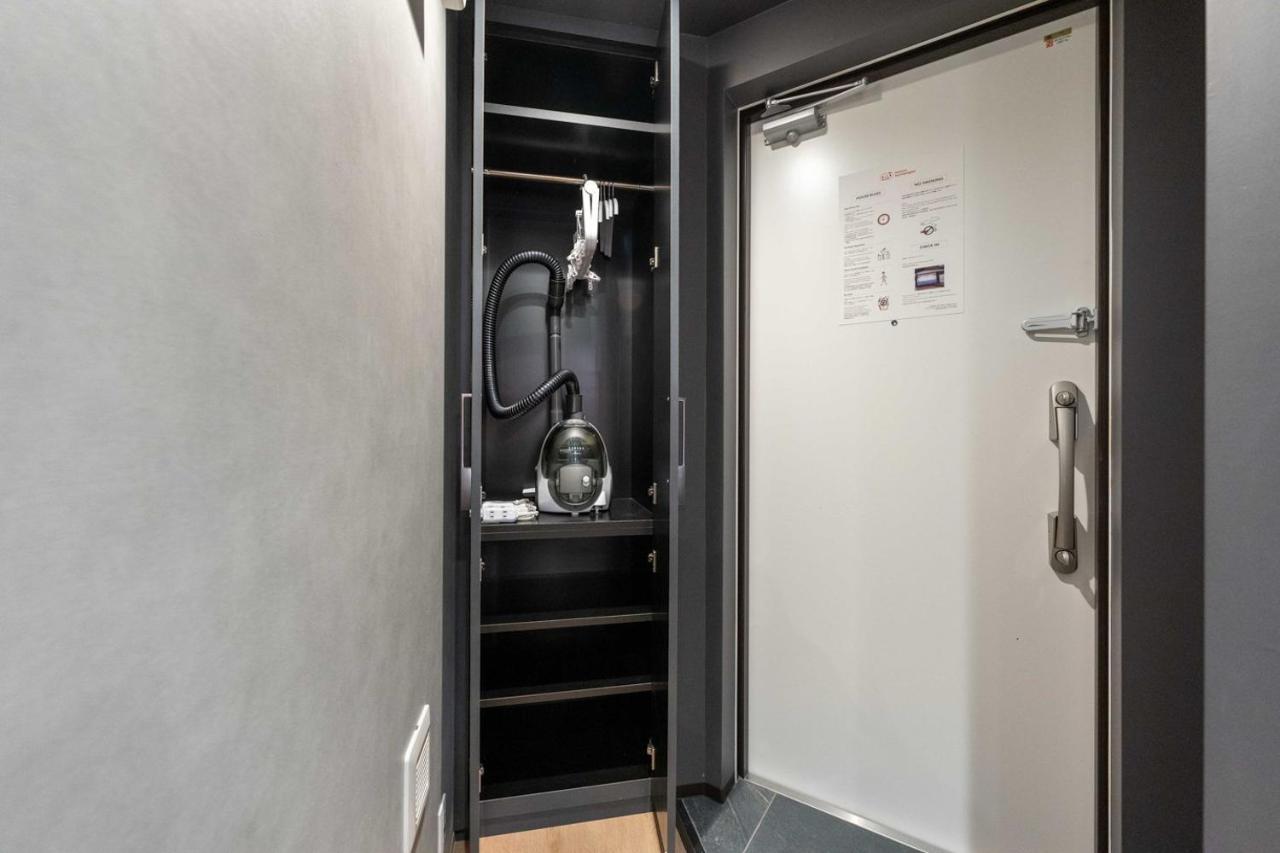 D-waseda Apartment *