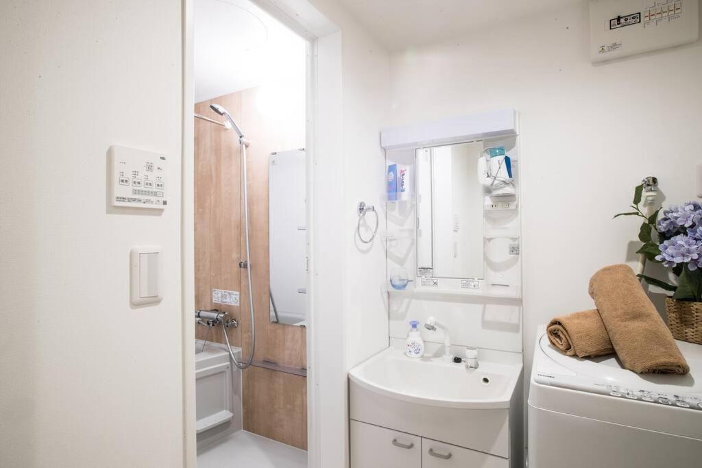 Apartment Comma House Nishi-ikebukuro 101 *